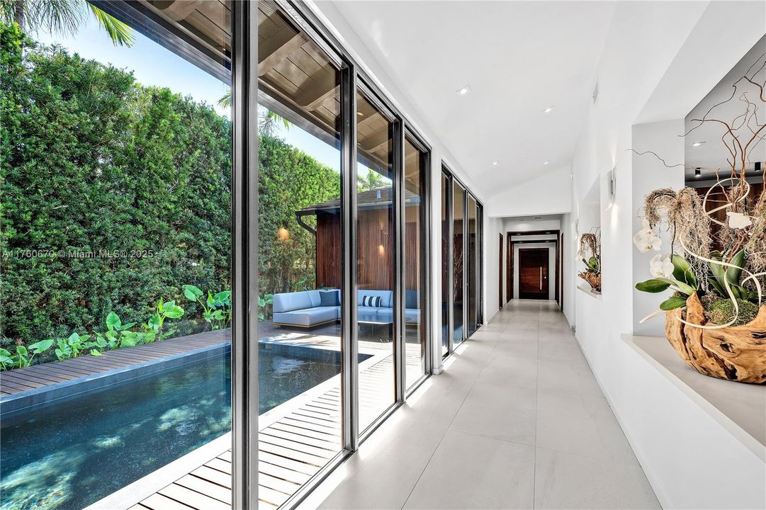 For Sale: $3,500,000 (3 beds, 3 baths, 2316 Square Feet)