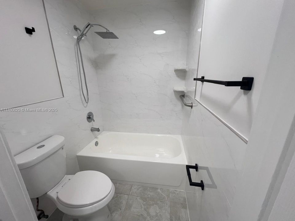 Recently Sold: $599,000 (4 beds, 2 baths, 1525 Square Feet)