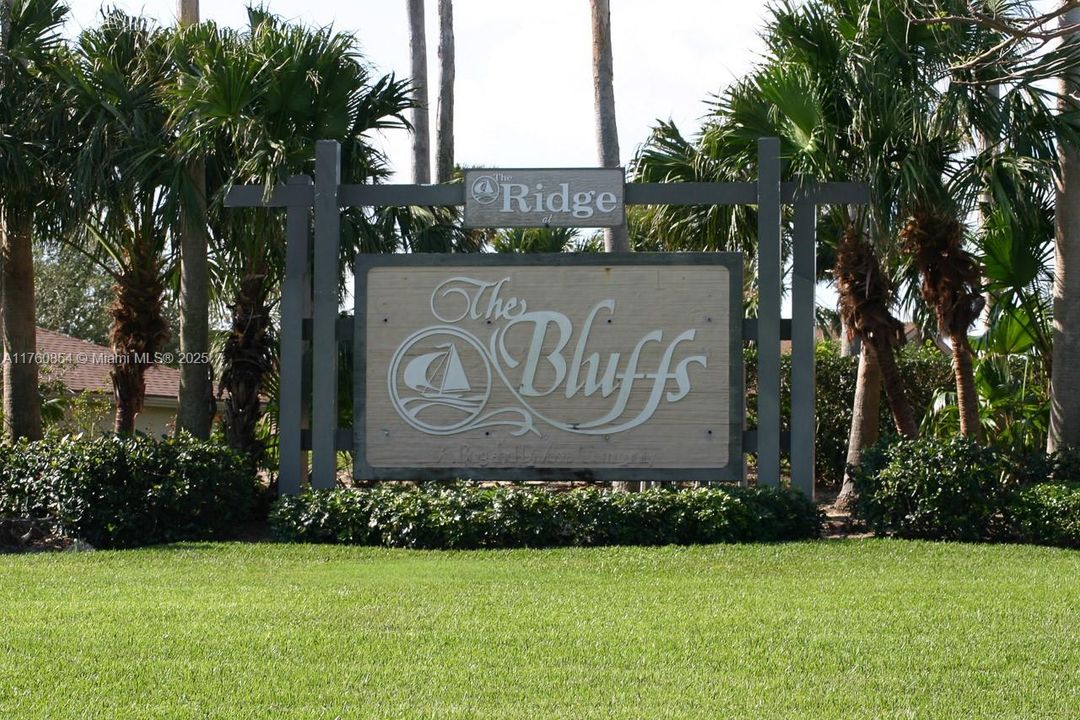 Недавно продано: $787,500 (3 спален, 2 ванн, 1889 Квадратных фут)