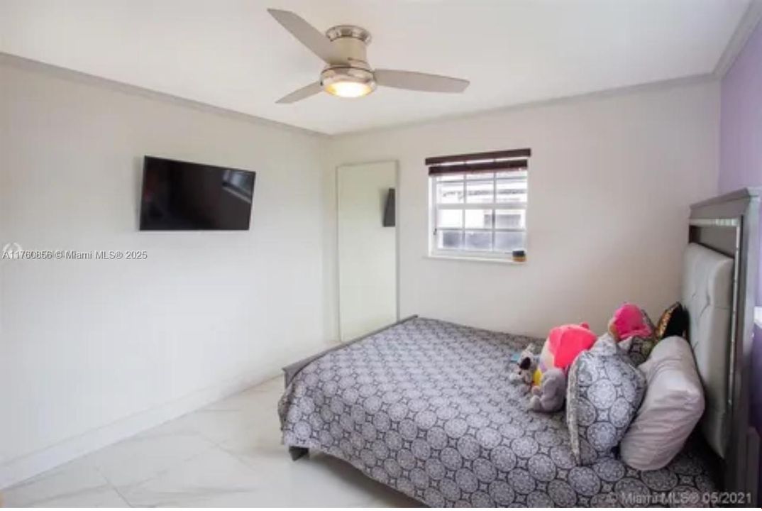 Недавно продано: $649,000 (5 спален, 3 ванн, 1080 Квадратных фут)