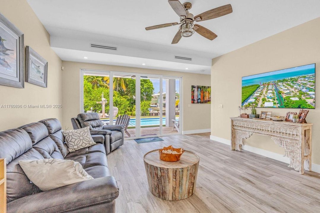 For Sale: $3,499,000 (4 beds, 3 baths, 0 Square Feet)