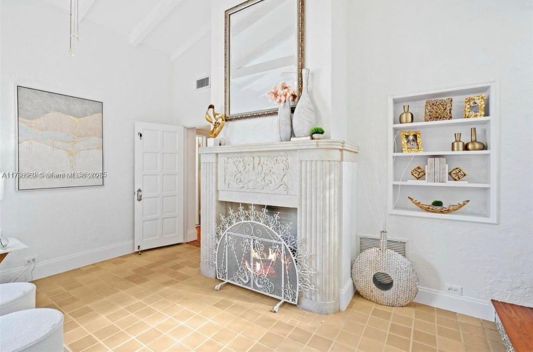 Недавно арендовано: $7,000 (3 спален, 2 ванн, 2588 Квадратных фут)