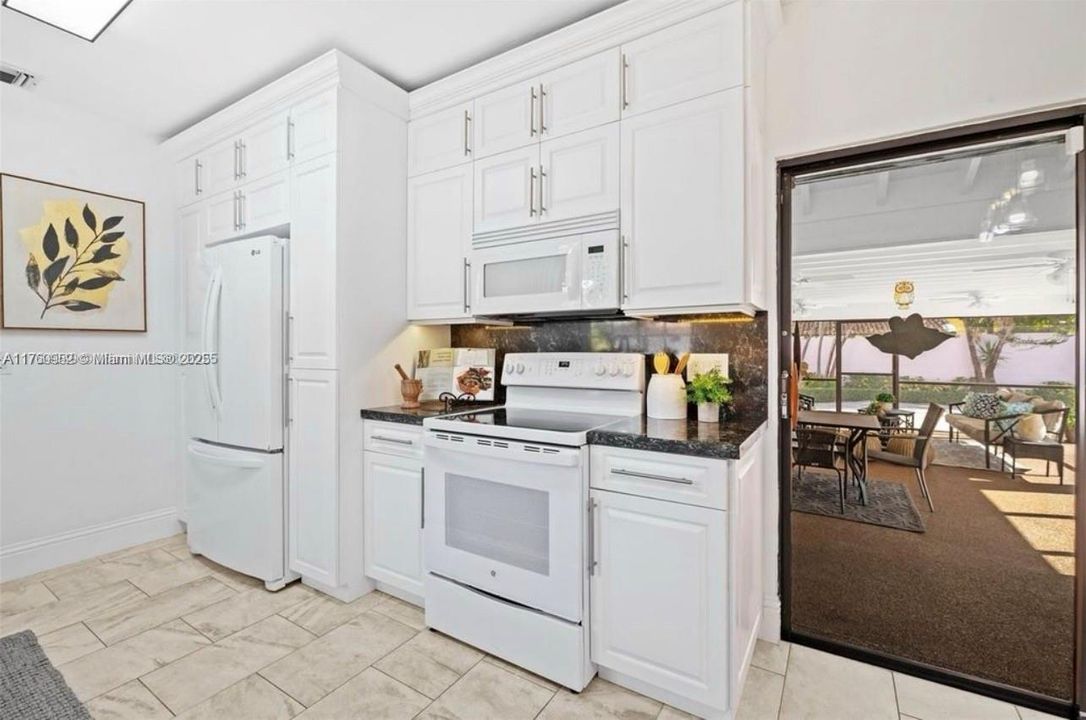 Недавно арендовано: $7,000 (3 спален, 2 ванн, 2588 Квадратных фут)