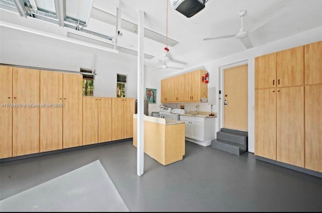 Недавно арендовано: $7,000 (3 спален, 2 ванн, 2588 Квадратных фут)