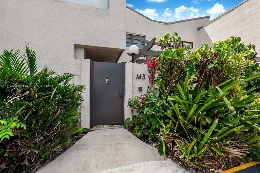 Vendido Recientemente: $439,000 (2 camas, 2 baños, 1234 Pies cuadrados)