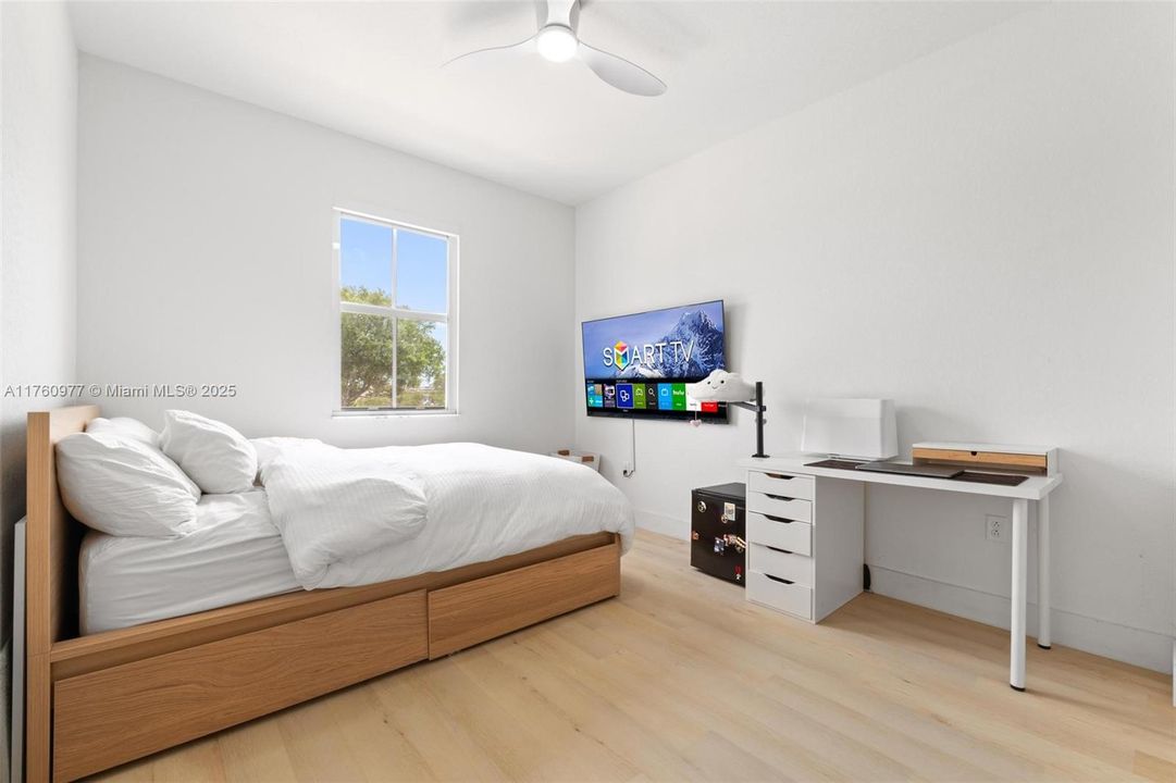 For Sale: $635,000 (4 beds, 2 baths, 1820 Square Feet)