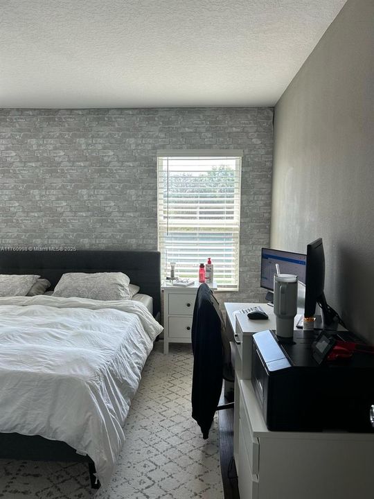 Недавно арендовано: $2,700 (3 спален, 2 ванн, 1572 Квадратных фут)