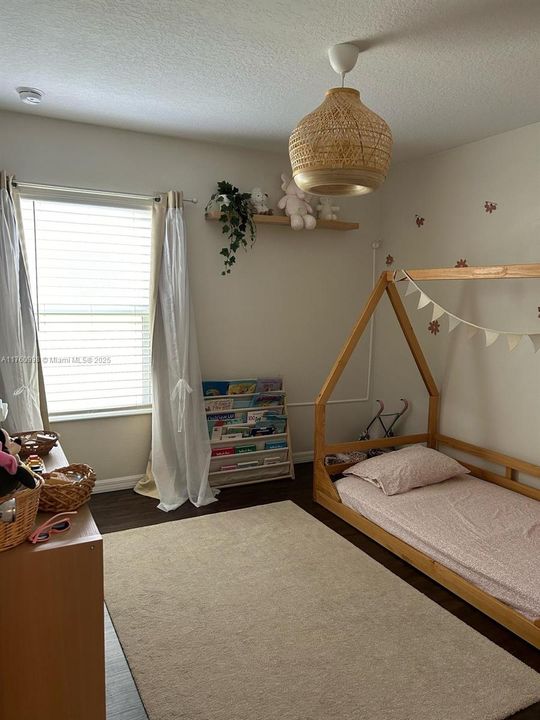 Недавно арендовано: $2,700 (3 спален, 2 ванн, 1572 Квадратных фут)