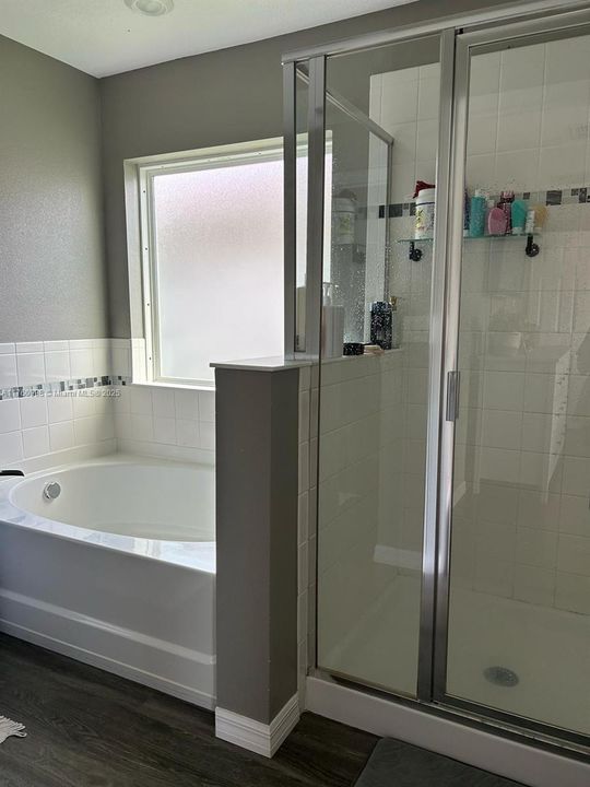 Недавно арендовано: $2,700 (3 спален, 2 ванн, 1572 Квадратных фут)