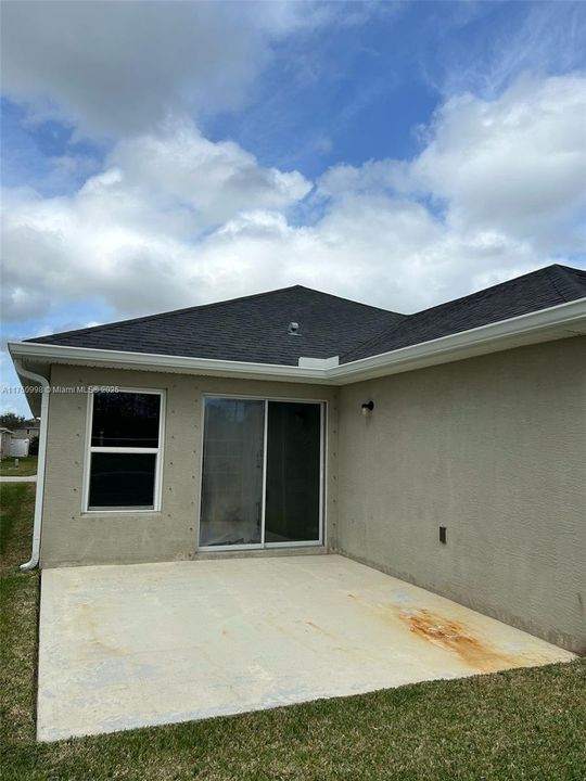 Недавно арендовано: $2,700 (3 спален, 2 ванн, 1572 Квадратных фут)