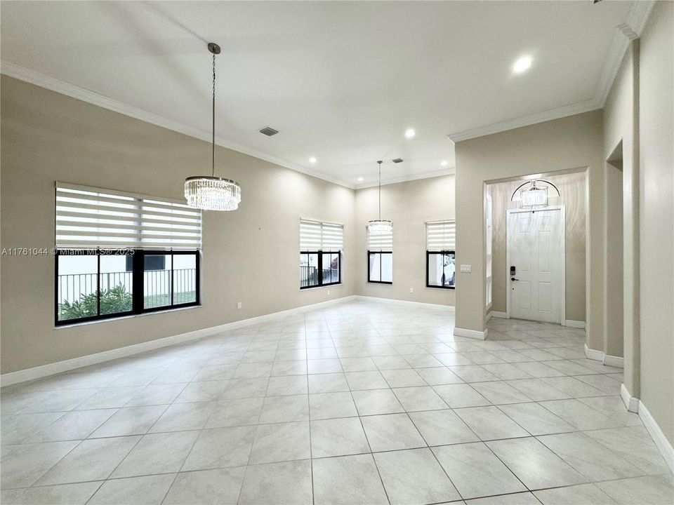 For Rent: $2,900 (4 beds, 3 baths, 0 Square Feet)