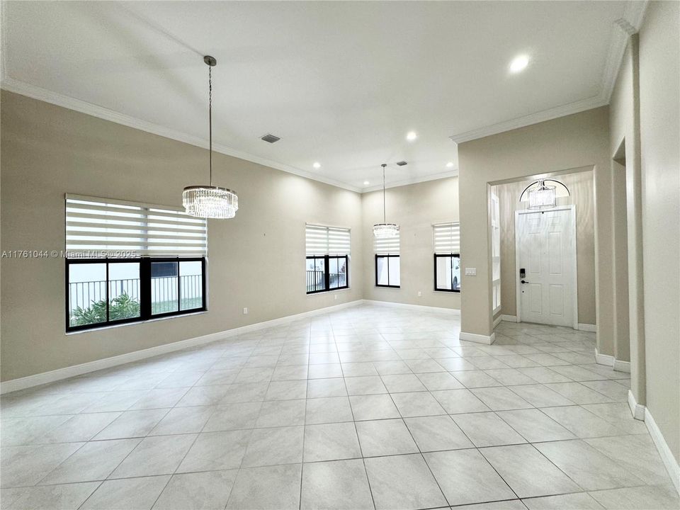 For Rent: $2,900 (4 beds, 3 baths, 0 Square Feet)