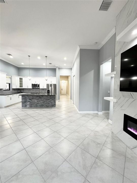 For Rent: $2,900 (4 beds, 3 baths, 0 Square Feet)