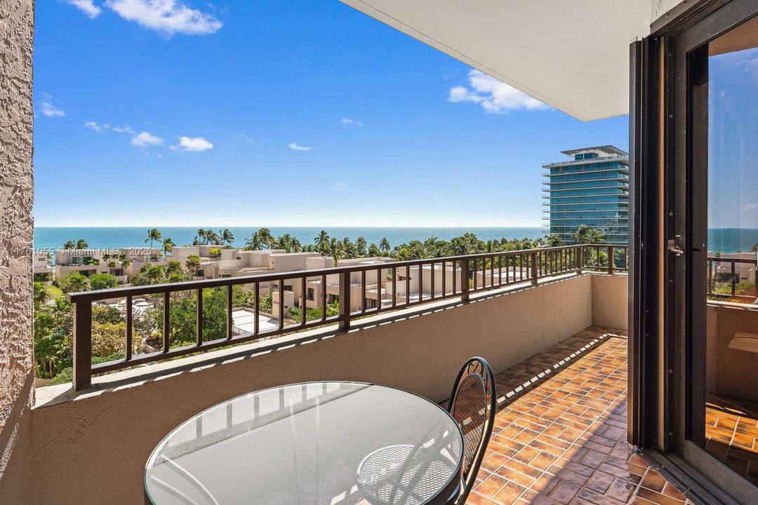 Недавно продано: $695,000 (1 спален, 1 ванн, 1059 Квадратных фут)