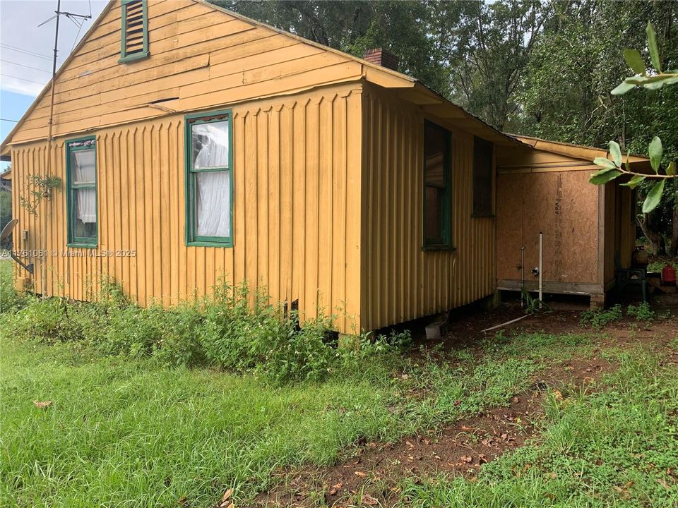 Recently Sold: $140,000 (2 beds, 1 baths, 0 Square Feet)