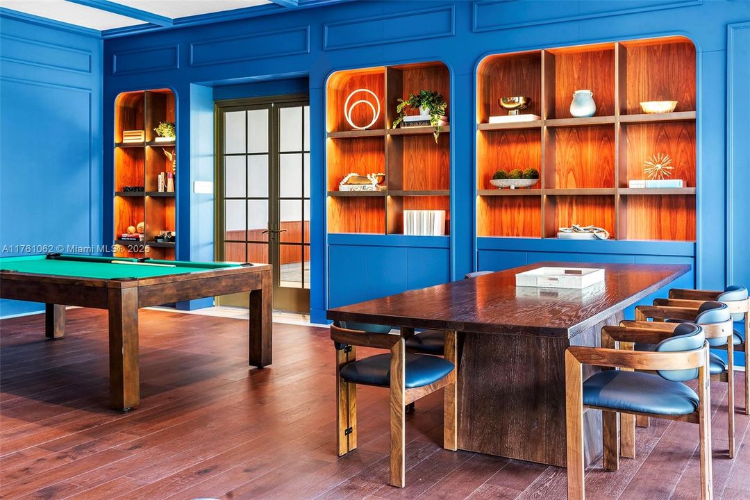 Vendido Recientemente: $2,950,000 (3 camas, 3 baños, 1662 Pies cuadrados)