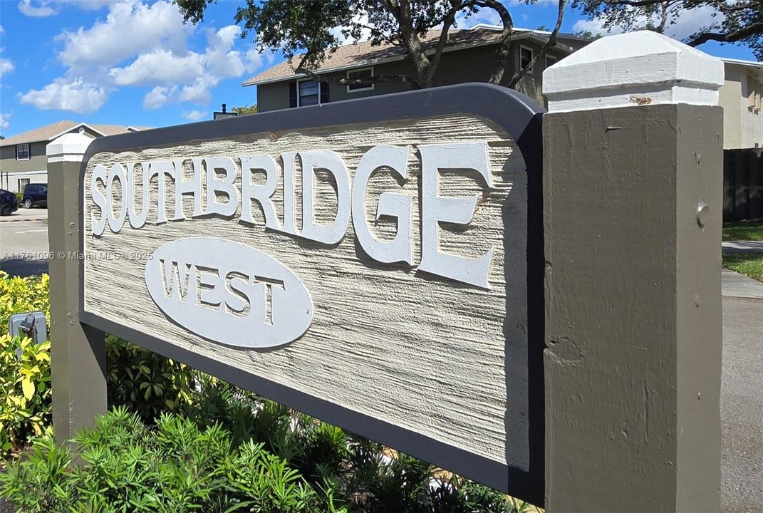 Vendido Recientemente: $395,000 (2 camas, 2 baños, 1224 Pies cuadrados)