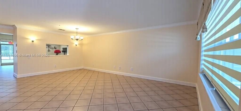 Vendido Recientemente: $395,000 (2 camas, 2 baños, 1224 Pies cuadrados)