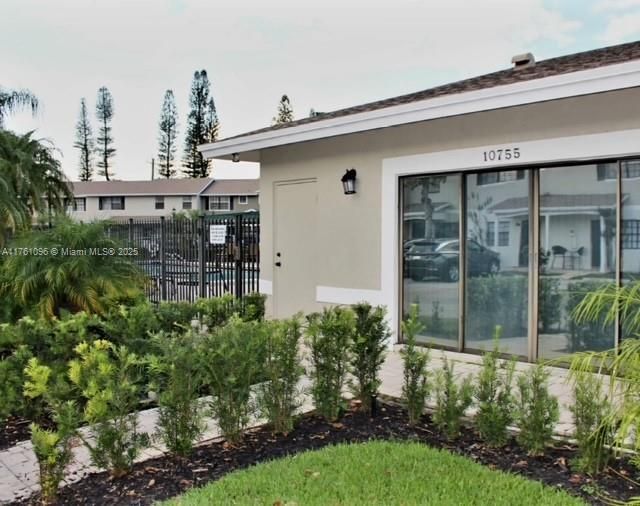 Vendido Recientemente: $395,000 (2 camas, 2 baños, 1224 Pies cuadrados)