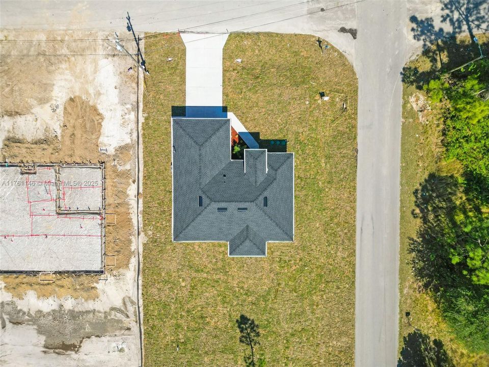 Vendido Recientemente: $339,990 (3 camas, 2 baños, 0 Pies cuadrados)