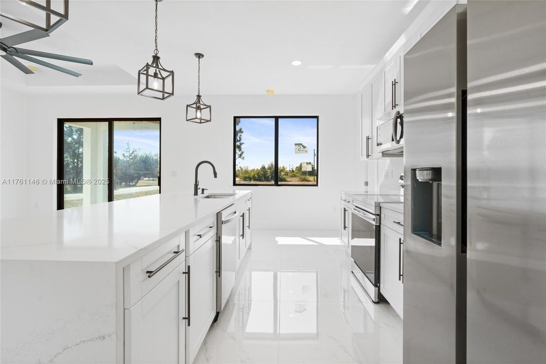 Vendido Recientemente: $339,990 (3 camas, 2 baños, 0 Pies cuadrados)