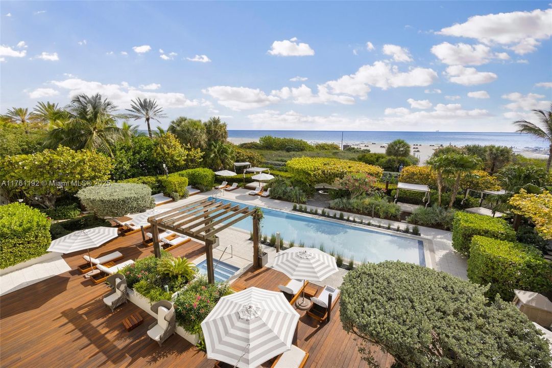 For Sale: $19,642,000 (4 beds, 4 baths, 4365 Square Feet)
