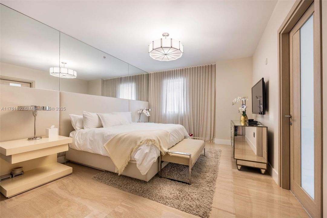 For Sale: $19,642,000 (4 beds, 4 baths, 4365 Square Feet)