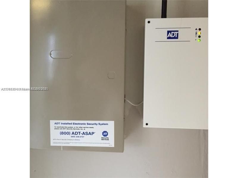 Recently Sold: $389,000 (2 beds, 1 baths, 1028 Square Feet)