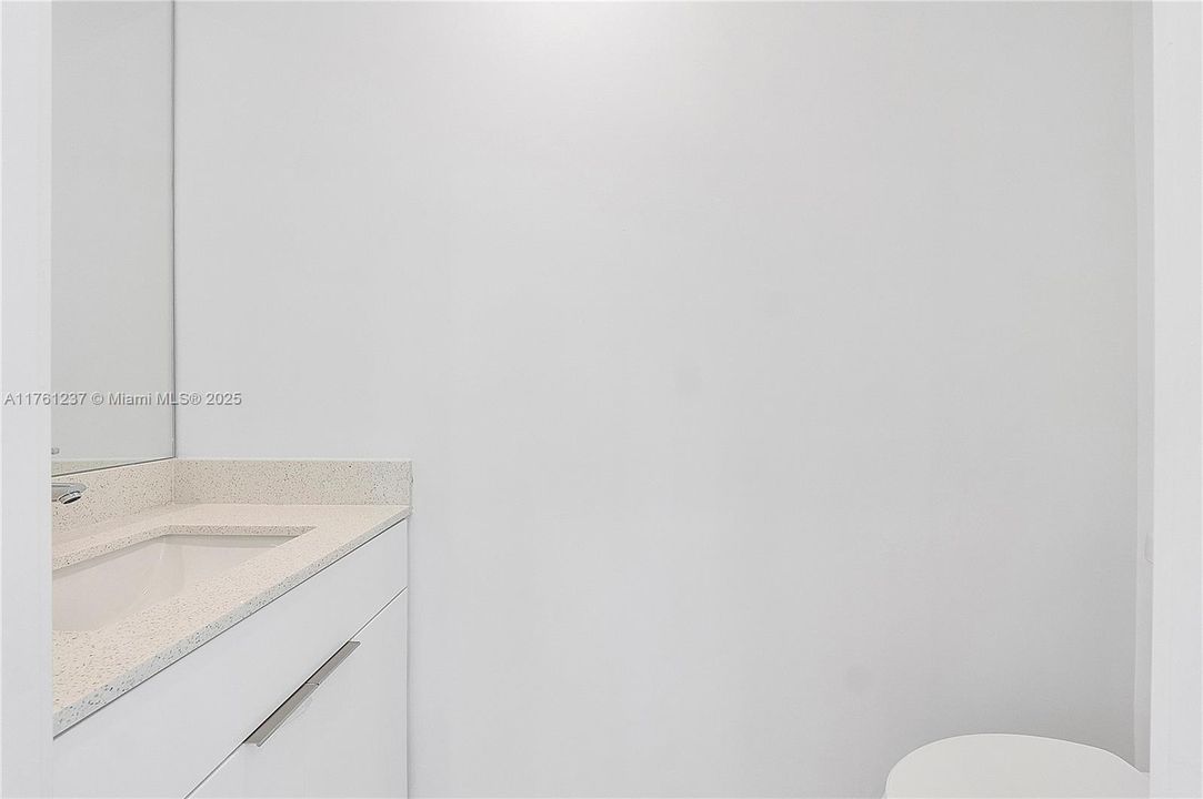 For Sale: $1,290,000 (0 beds, 0 baths, 2500 Square Feet)