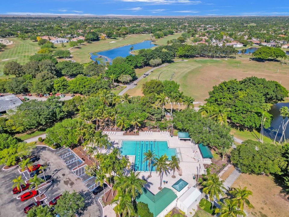 Recently Sold: $882,000 (3 beds, 2 baths, 2290 Square Feet)