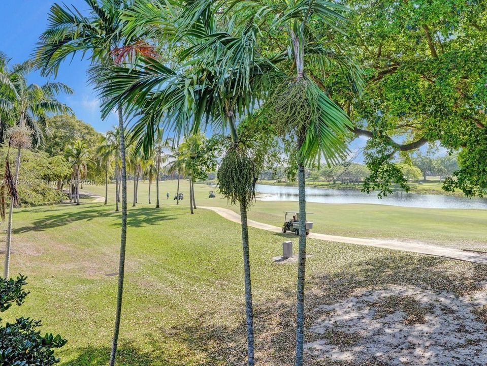 Recently Sold: $882,000 (3 beds, 2 baths, 2290 Square Feet)