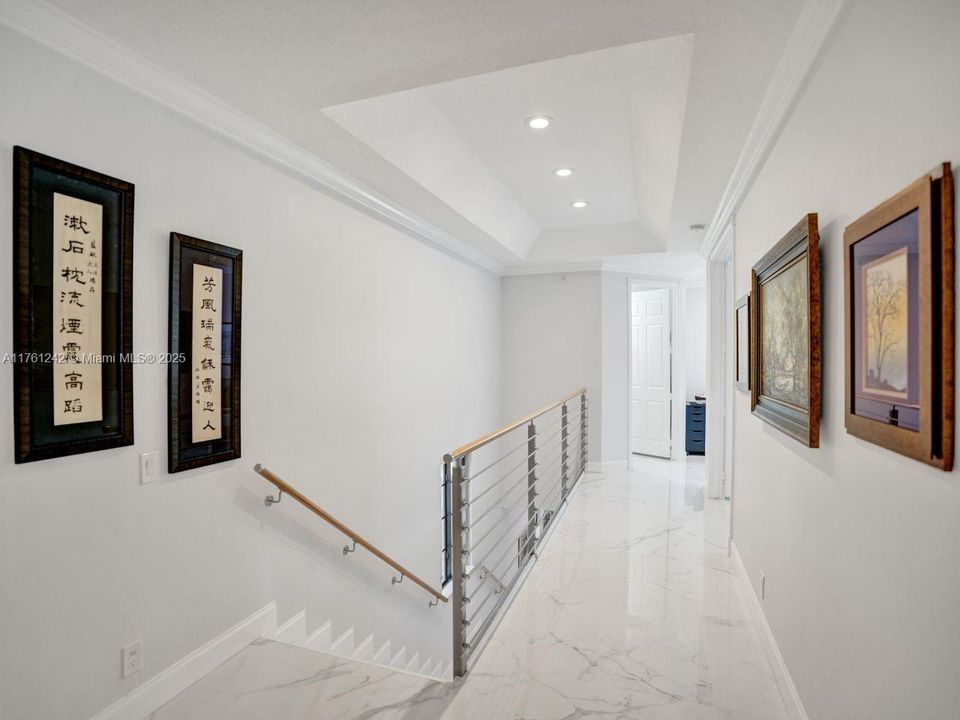 Recently Sold: $882,000 (3 beds, 2 baths, 2290 Square Feet)