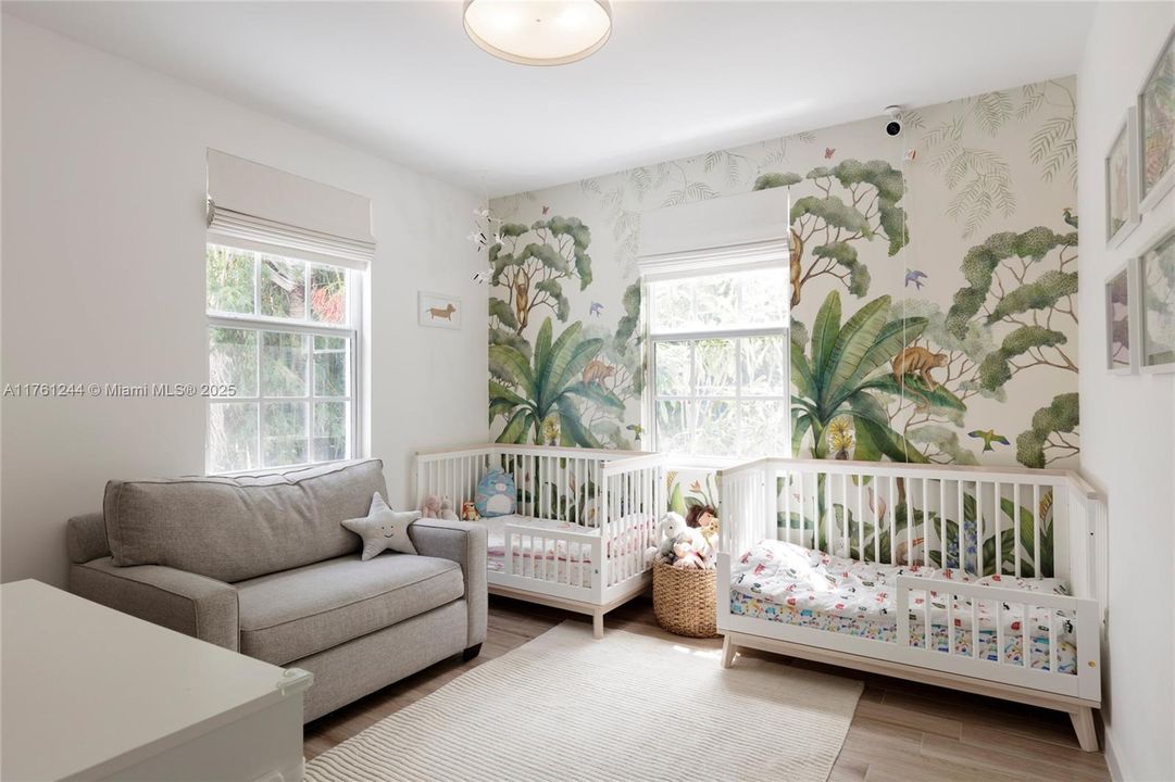 Vendido Recientemente: $1,775,000 (3 camas, 2 baños, 1700 Pies cuadrados)