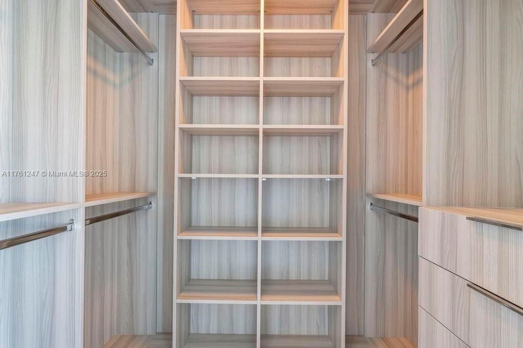 Недавно арендовано: $21,000 (3 спален, 4 ванн, 3171 Квадратных фут)