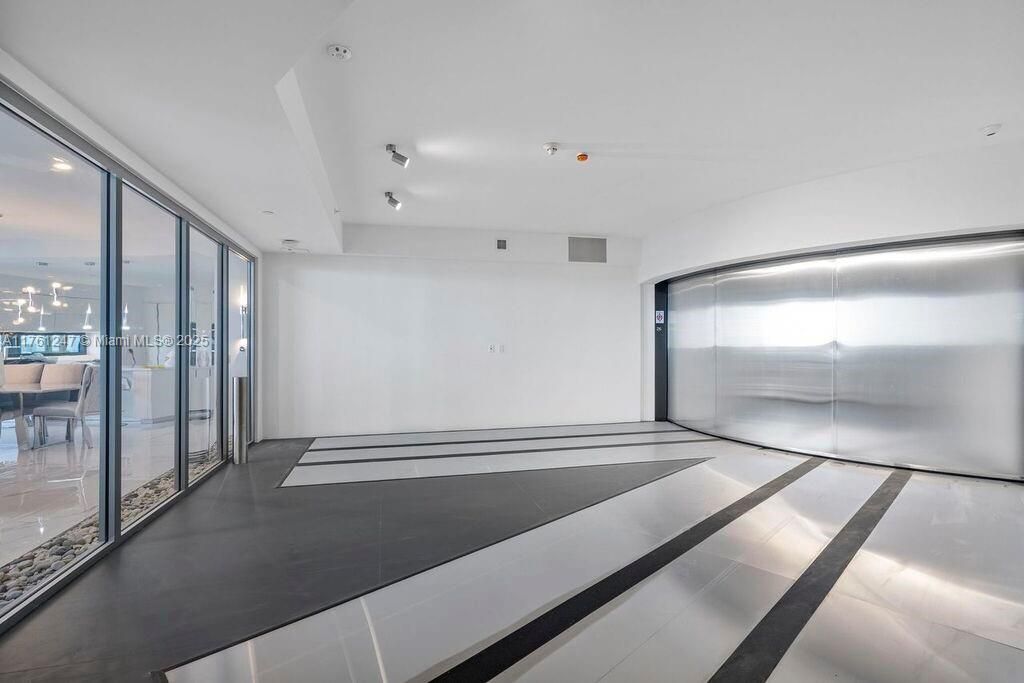 Недавно арендовано: $21,000 (3 спален, 4 ванн, 3171 Квадратных фут)