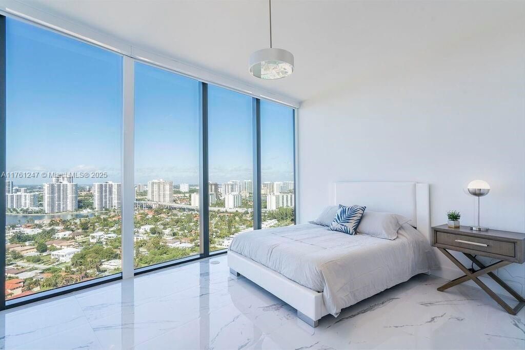 Недавно арендовано: $21,000 (3 спален, 4 ванн, 3171 Квадратных фут)