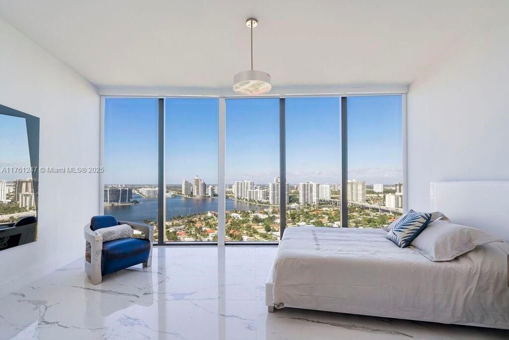 Недавно арендовано: $21,000 (3 спален, 4 ванн, 3171 Квадратных фут)