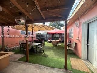 待售: $850,000 (5 贝兹, 3 浴室, 2608 平方英尺)