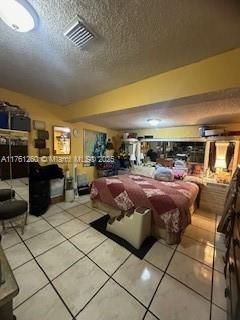 待售: $850,000 (5 贝兹, 3 浴室, 2608 平方英尺)