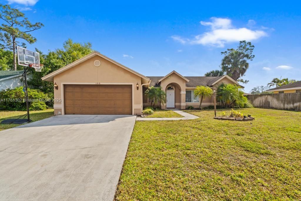 For Sale: $575,000 (3 beds, 2 baths, 1589 Square Feet)