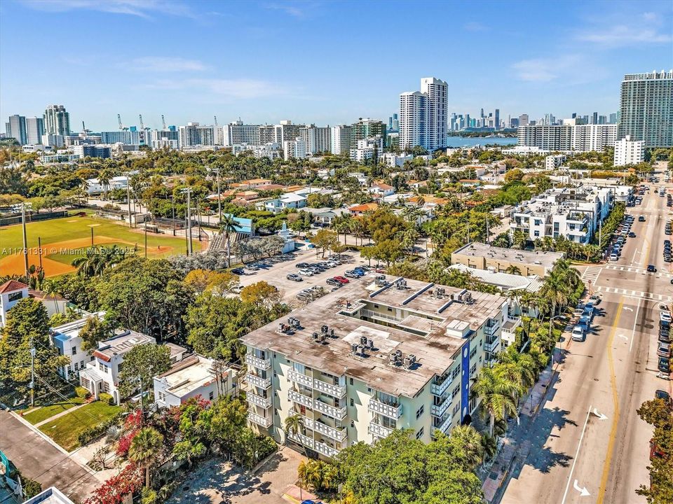 最近售出: $225,000 (0 贝兹, 1 浴室, 540 平方英尺)