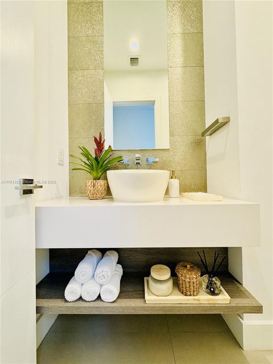 最近租的: $26,500 (4 贝兹, 4 浴室, 3089 平方英尺)