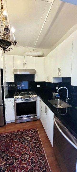 Vendido Recientemente: $360,000 (1 camas, 1 baños, 760 Pies cuadrados)