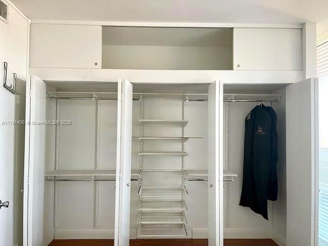 Vendido Recientemente: $360,000 (1 camas, 1 baños, 760 Pies cuadrados)