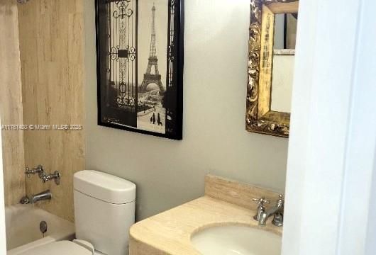 Vendido Recientemente: $360,000 (1 camas, 1 baños, 760 Pies cuadrados)