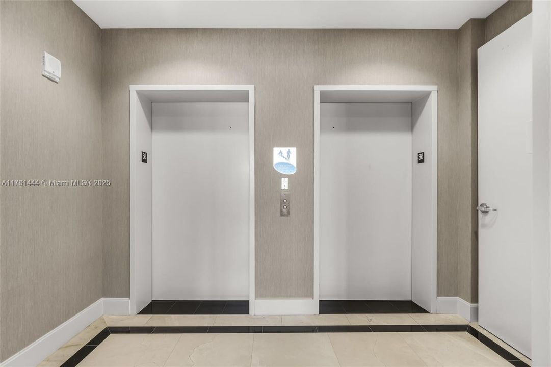 Vendido Recientemente: $1,325,000 (2 camas, 2 baños, 1649 Pies cuadrados)