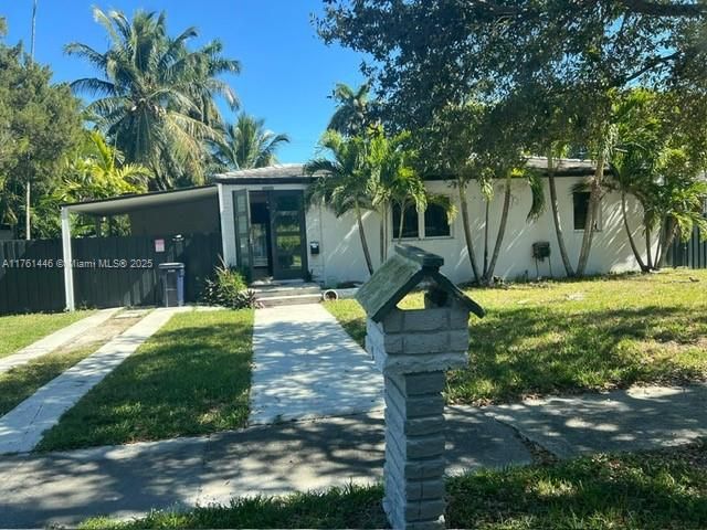 Recently Sold: $699,000 (2 beds, 2 baths, 1875 Square Feet)