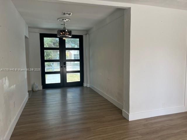 Recently Sold: $699,000 (2 beds, 2 baths, 1875 Square Feet)