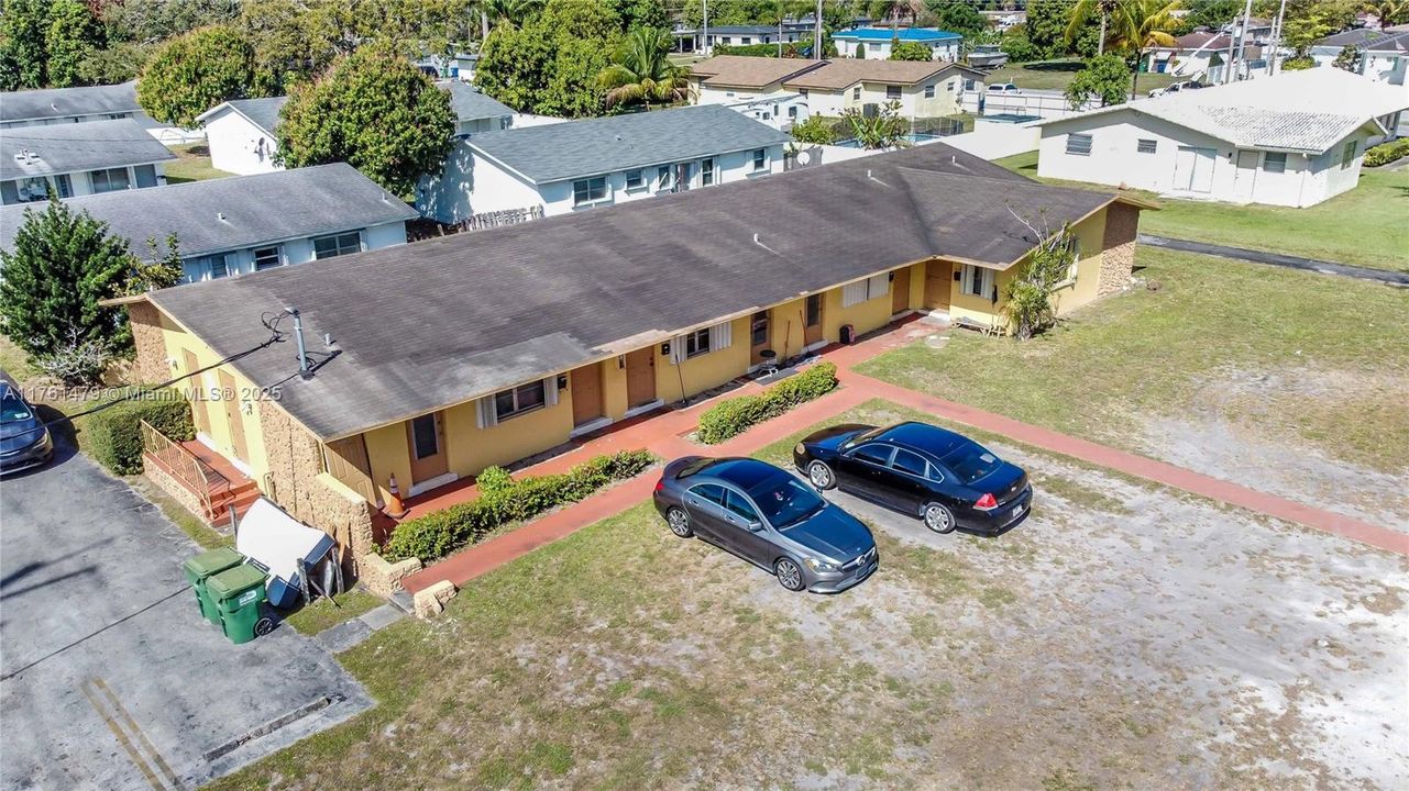 Recently Sold: $700,000 (0 beds, 0 baths, 3336 Square Feet)