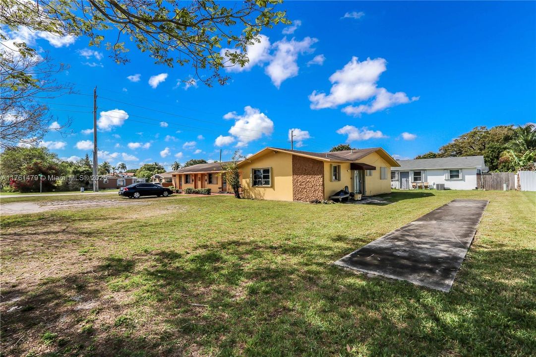 Recently Sold: $700,000 (0 beds, 0 baths, 3336 Square Feet)